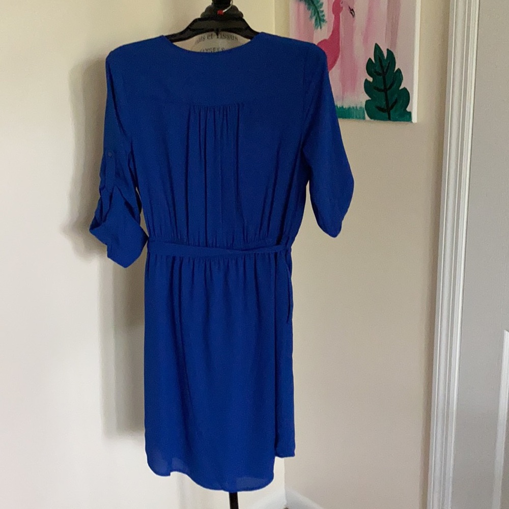 Dress - Picture 6 of 6